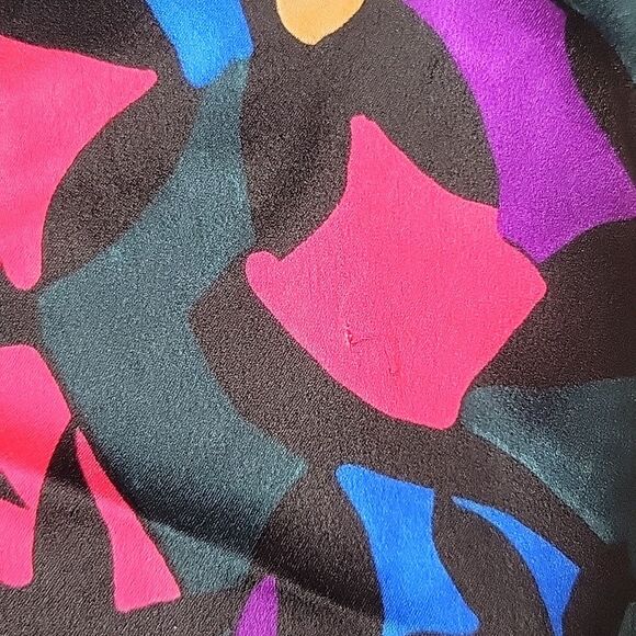 Show Me Your Mumu Good Times Mosaic Magic Luxe Satin Top - Picture 6 of 6